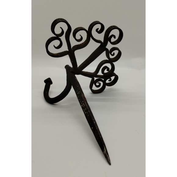 Outdoor Iron Staked Hanger 6" Tall - Picture 4 of 4